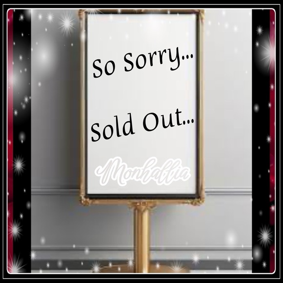 None Jewelry - Earrings